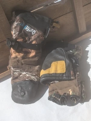 Women's Camo, Outfitter Mitten/Gloves. Large - Image 1 of 3