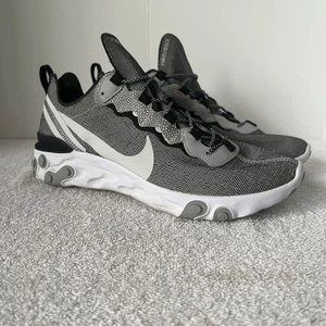 Nike Herren Gr. 11 React Element 55 Safari Pack Sneaker CD2153-100 SA Sporen Schwarz - Bild 1 von 12