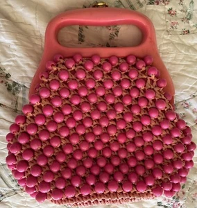 Hot Pink vintage beaded purse 1960s made in Italy popcorn raffia retro handbag - Picture 1 of 8