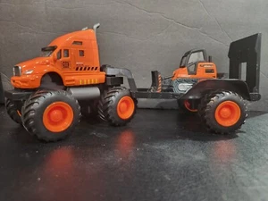 Remolque para canteras Maisto Fresh Metal Builder naranja motorizado semi minicargadora - Imagen 1 de 13