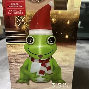 Holiday Time Christmas Frog In Santa Hat & Scarf Airblown Inflatable 3.5' New - Picture 1 of 3