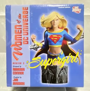 Mujer del Universo DC: Estatua de Supergirl 979/3500 DC Direct - Imagen 1 de 7