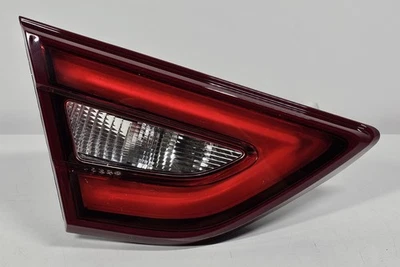 BONITA LUZ TRASERA INTERIOR HALÓGENA PARA CONDUCTOR IZQUIERDO NISSAN MÁXIMA 2016-2018 OEM 265454RA1A Foto 1 de 4