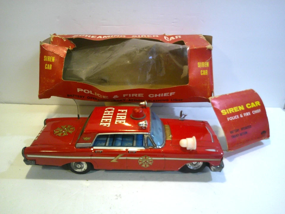 TAIYO Japan Tin Fire Chief - Battery Operated Tricky Action Siren Car in Box - Image 1 of 4