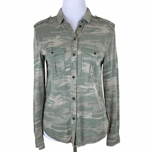 American Eagle Camo Stay Lovely Boyfriend Fit Damen XS grün Button Down - Bild 1 von 12
