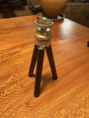 Sima ST-10T Mini Tripod for Camera or Video Camera 4 in. - Image 1 of 3