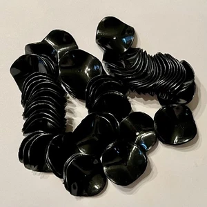 Menge 80 Vintage Undurchsichtig SCHWARZ Kunststoff Acryl Wellig Scheibe-Blütenblatt Lose Basteln Perlen - Bild 1 von 7