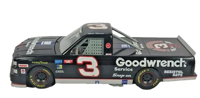 Mike Skinner #3 Goodwrench 1995 Champion Chevrolet Truck 1:18 Diecast GM RCR NA - Image 1 of 4