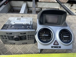 VAUXHALL CORSA D CD30 MP3 STEREO / CD PLAYER & DISPLAY - Picture 1 of 3
