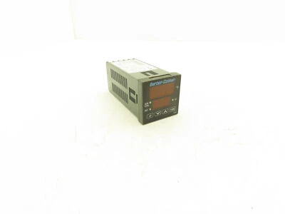 Barber-Colman 7SF Temperature Controller 100-240V VAC Supply - Image 1 of 4