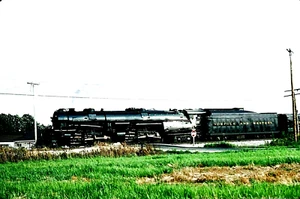 2 ORIGINAL KODACHROME SLIDES NORFOLK & WESTERN 2-6-6-4 #1218 MARION, OH NOV 1987 - Picture 1 of 2