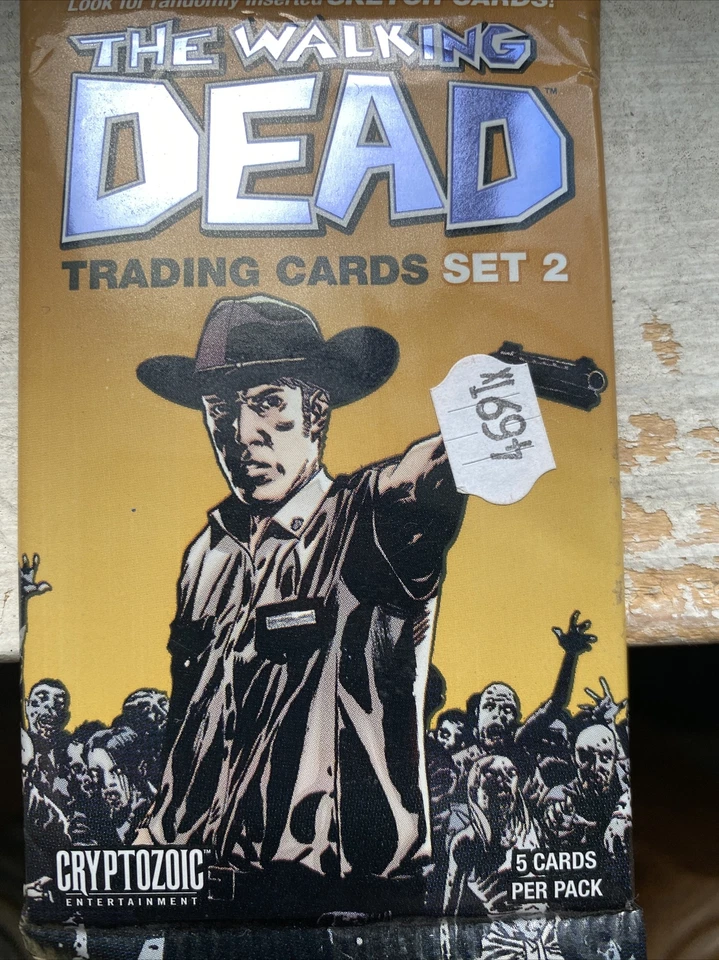 PACK SELLADO CARTAS COLECCIONABLES WALKING DEAD - Set 2 Foto 1 de 4