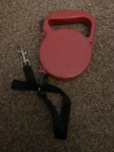 Red Retractable Dog Leash 16 FT, Great Dog Leash for Small Dogs up to 50 lbs - Picture 1 of 1