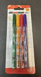 The Big Bang Theory 4er Pack Stifte TINTE FUNKTIONIERT schwarze Tinte NEU IN VERPACKUNG - Bild 1 von 2