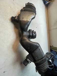 Suction Pipe A6420908237 Mercedes-Benz ML W164 - Picture 1 of 11