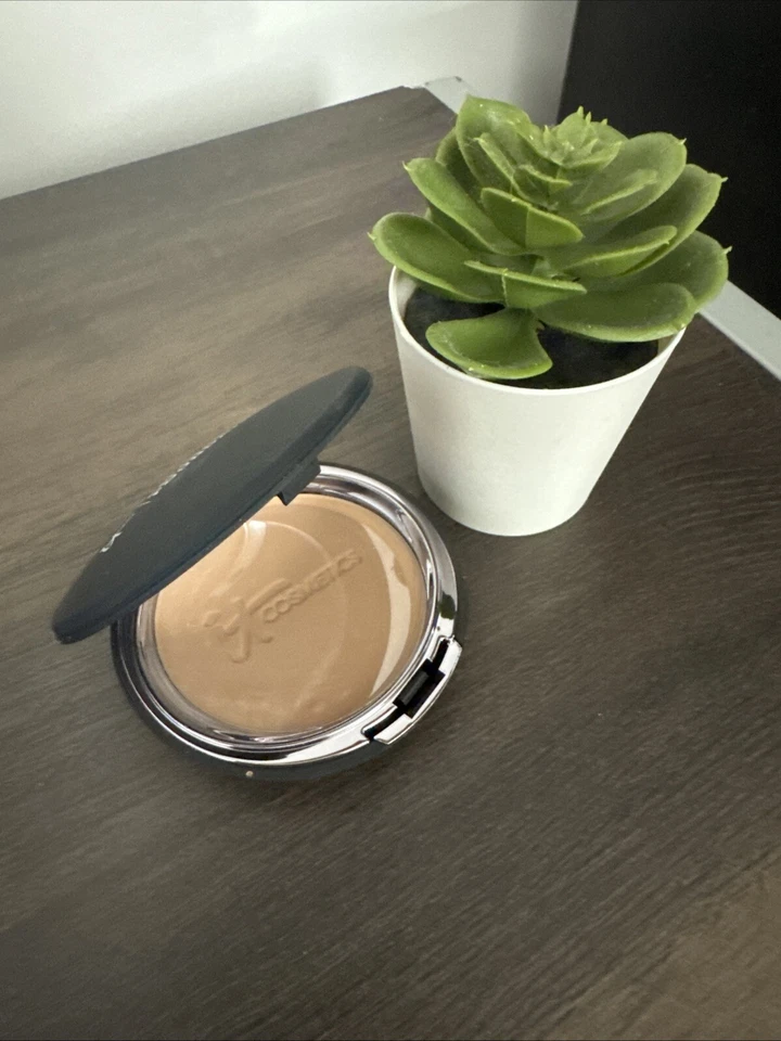it Cosmetics Pressed Powder Foundation DEEP 0.30 oz New W/O Box - Image 1 of 1
