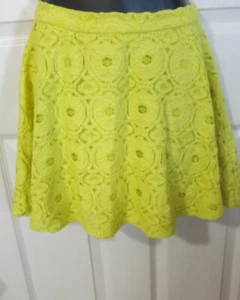 Forever 21 Yellow Lace Mini Skirt For Women Sz M - Pre-owned - Picture 1 of 2
