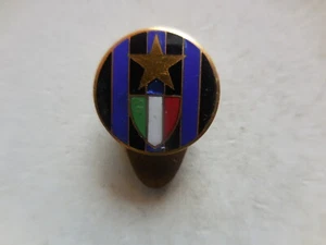 distintivo con piedino calcio football Inter - Foto 1 di 2