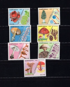 Guinea Bissau 765-71 Mushrooms 1988 VF MNH Complete Set A2 - Picture 1 of 2