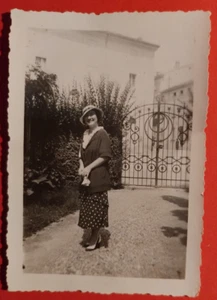 Foto Mujer Acaudalada Bien Vestida Sermide 1933 ( F 14 ) - Picture 1 of 2