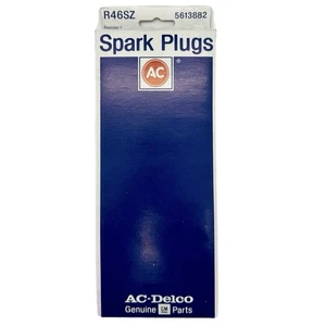 Box of 8 AC R46SZ  Spark Plugs Green Ring NOS 5613882 - Bild 1 von 1
