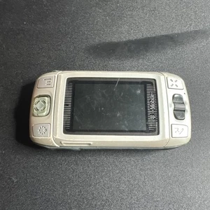 Smartphone T-Mobile Sidekick 2 II grigio e argento - senza alimentazione - così com'è - Foto 1 di 12