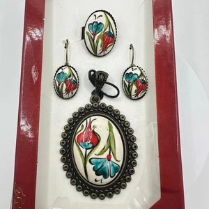 Turkish hand painted Iznic floral portraits necklace earrings ring parure - Picture 1 of 7