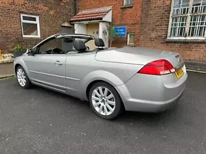 UK REG + LHD LEFT HAND DRIVE + FORD FOCUS CONVERTIBLE + 43K VERY LOW MILES - Picture 1 of 14