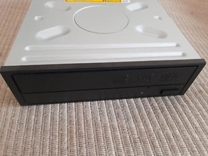Lecteur graveur DVD Hitachi-LG GH70N s-ata - Photo 1/3