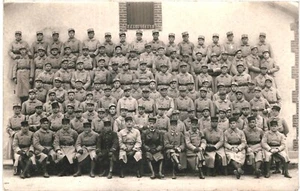 CPA Carte Postale France Militaria Photographie d'un régiment VM57943ok - Imagen 1 de 2