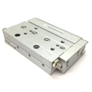 Mesa deslizante de bajo perfil SMC MXF20-50, diámetro: 20 mm, carrera: 50 mm, 0,15-0,7 MPa - Imagen 1 de 8