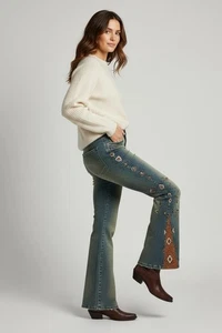 Handarbeit Jeans Nieten Kunstleder bestickt Boho Rockstar 6 8 Boho - Bild 1 von 20