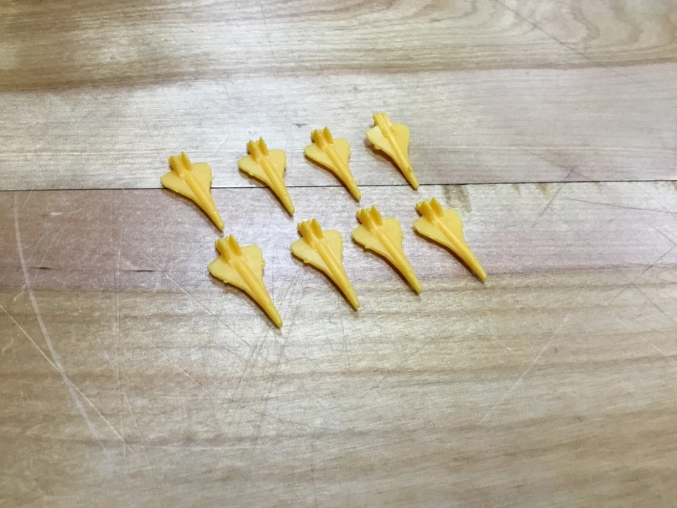 Fortress America MB Bombarderos Amarillos Juego Piezas CANTIDAD 8 Foto 1 de 1