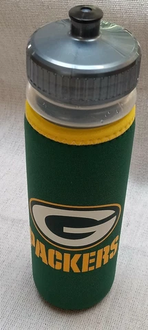 NFL Green Bay Packers Squeezy Water Bottle VGC Cover