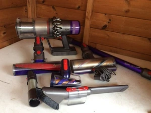 DYSON V11 ANIMAL STICK VACUUM CLEANER PREOWNED WORKING - Picture 1 of 12