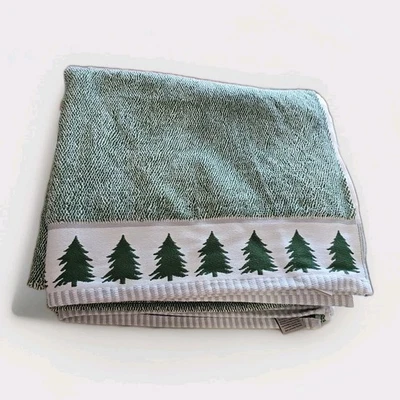 Martha Stewart 4 toallas de baño verdes árboles de Navidad gruesos de hoja perenne Foto 1 de 4