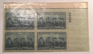 BLOCK OF 4 Women in our Armed Forces 3 Cent UNITED STATES POSTAGE STAMPS - Picture 1 of 1