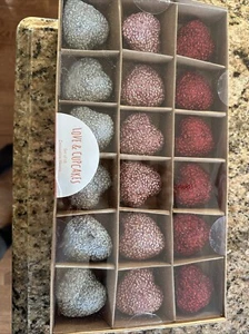 LOVE & CUPCAKES SET OF 18 SPARKLING HEART DECORATIONS VALENTINES - Picture 1 of 1