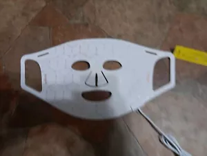 Kingdo CurrentBody Skin LED Light Therapy Face Mask - Picture 1 of 8