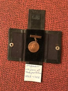 5 JAHRE ANSTECKNADEL FÜR DIENST VERLIEHEN AN E.L.LONG VON STUDEBAKER CORPORATION - Bild 1 von 4