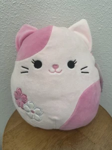 Squishmallows Roseanne the Pink Flower Sakura Cat 8" NWT Hot Topic Exclusive - Picture 1 of 5