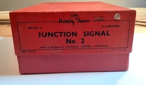HORNBY TRAINS 42362 O GAUGE - No 2 JUNCTION SIGNAL 'DISTANT' - BOXED - Picture 1 of 7