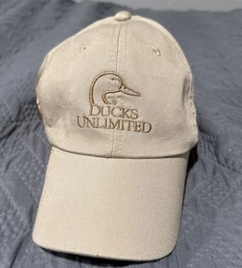 Ducks Unlimited Beige Cotton Embroidered Dog In Field Design Strapback Hat VGC - Picture 1 of 6