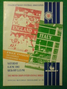 PROGRAMME - SCHOOLS - England v Italy - 6 June 1992 - Imagen 1 de 1