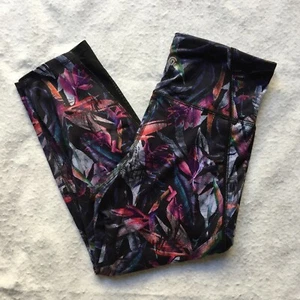 C9 High-waisted 3/4 Leggings, Women's XS (Pink/Purple/Black Pattern) - Picture 1 of 8
