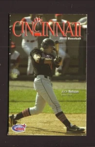 2005 Cincinnati Bearcats Baseball Taschenplan Vernon Manor Hotel - Bild 1 von 2
