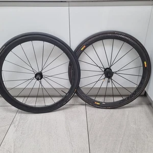 MAVIC COSMIC PRO CARBON SSC WHEELSET WHEELS 700c SHIMANO 11 SPEED TUBULAR BIKE - Picture 1 of 22