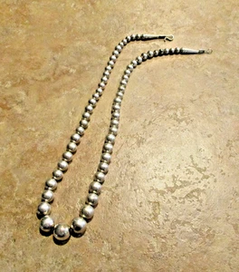 17" DARLING !!  Vintage Navajo Graduated Sterling Silver PEARLS Bead Necklace - Picture 1 of 12