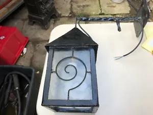 Antike Laterne Wandlampe mit Ausleger Porzellanfassung H 48 cm Metall Glas I  - Bild 1 von 1