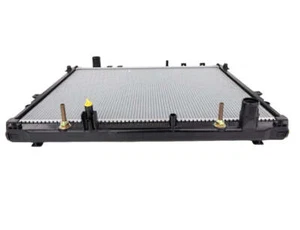 Radiator For Toyota Hilux GUN126 GUN136 2.8L GUN125 2.4L Fortuner GUN156 2.8L Au - Bild 1 von 2